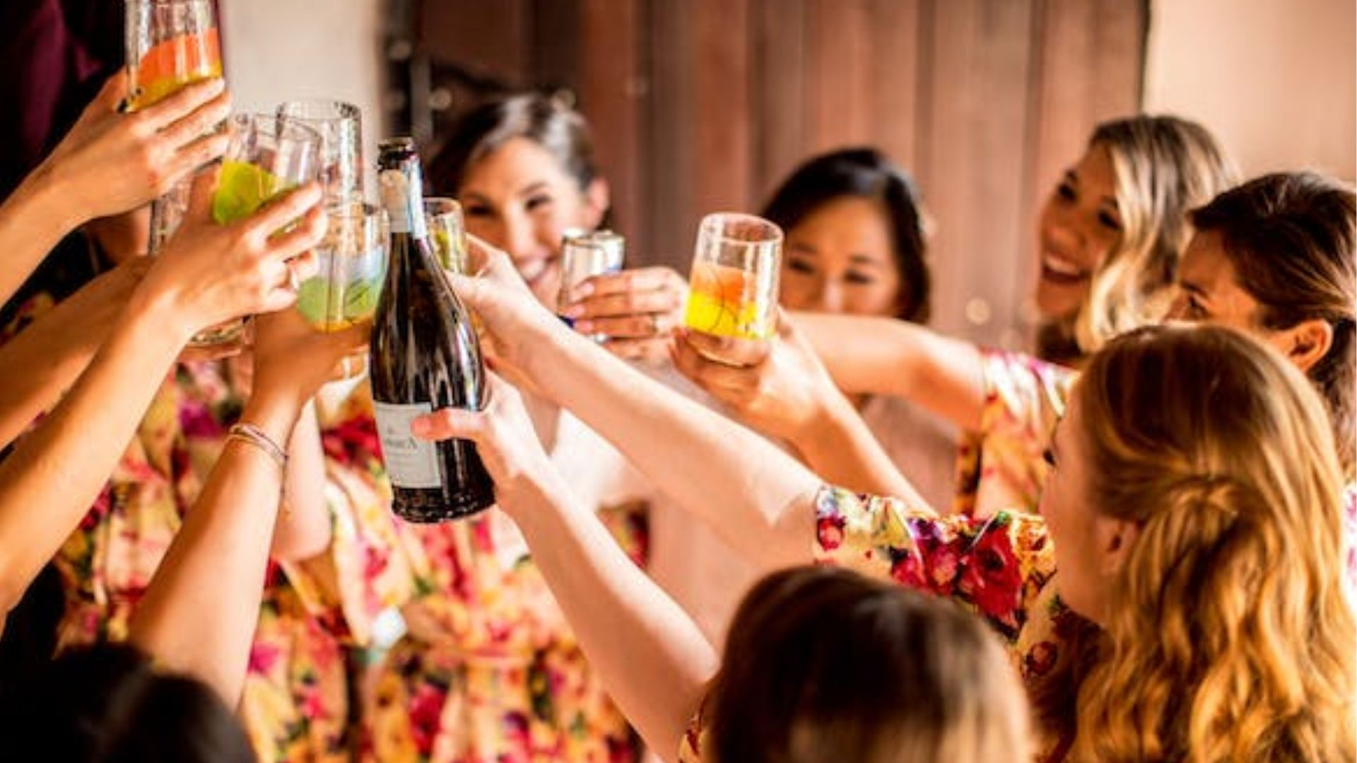 How Does Mobile Bar Hire Take Your Hen Parties To The Next Level? -