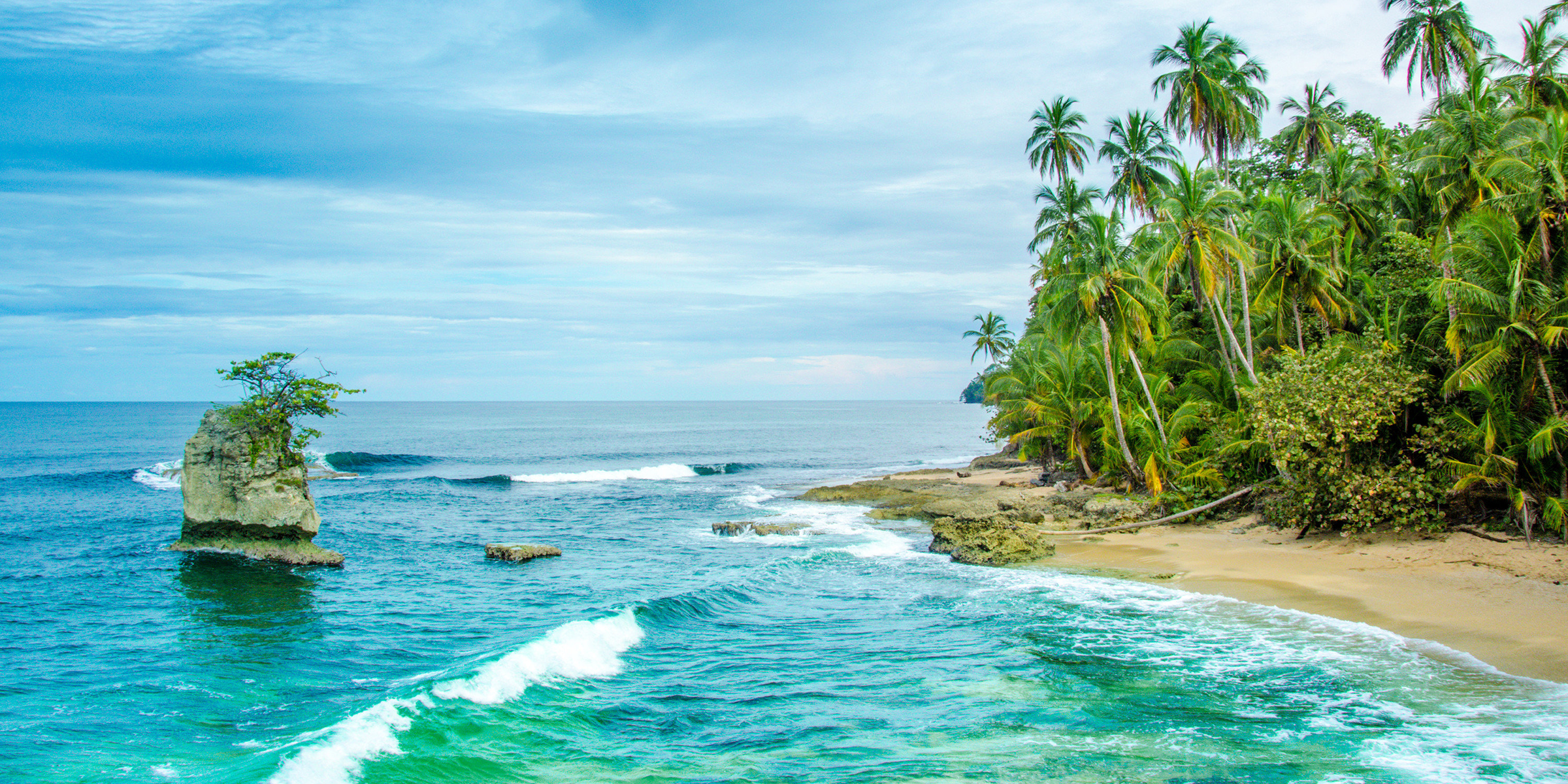 Clear water in the beach destinations in Costa Rica