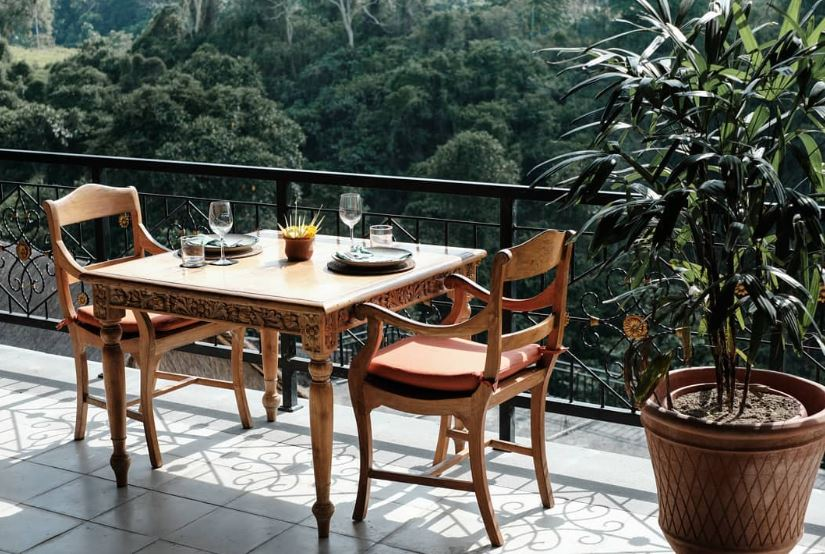 restaurant locavore with beautiful rice paddies view