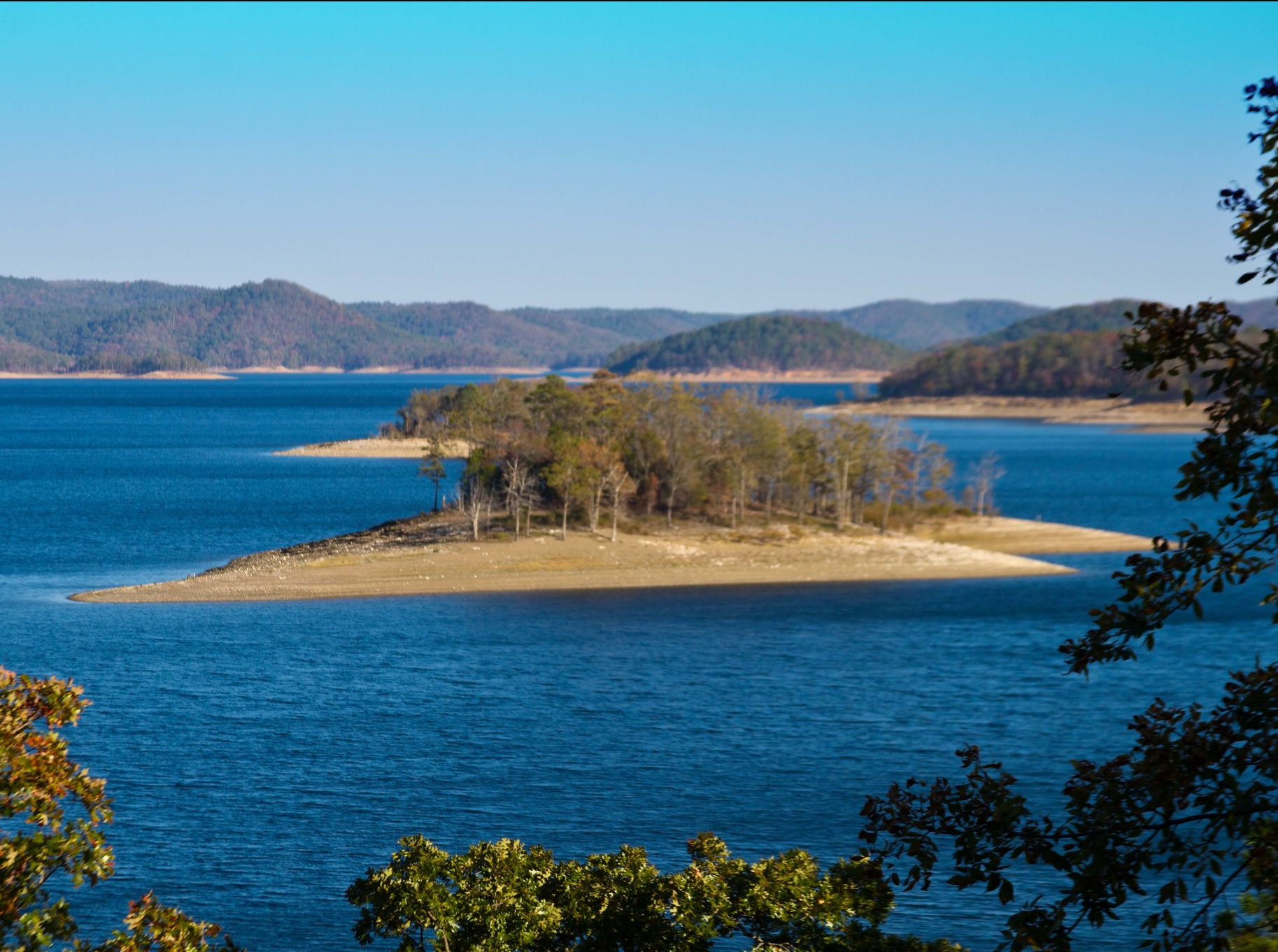 Clear blue waters with easy access to islands to explore.