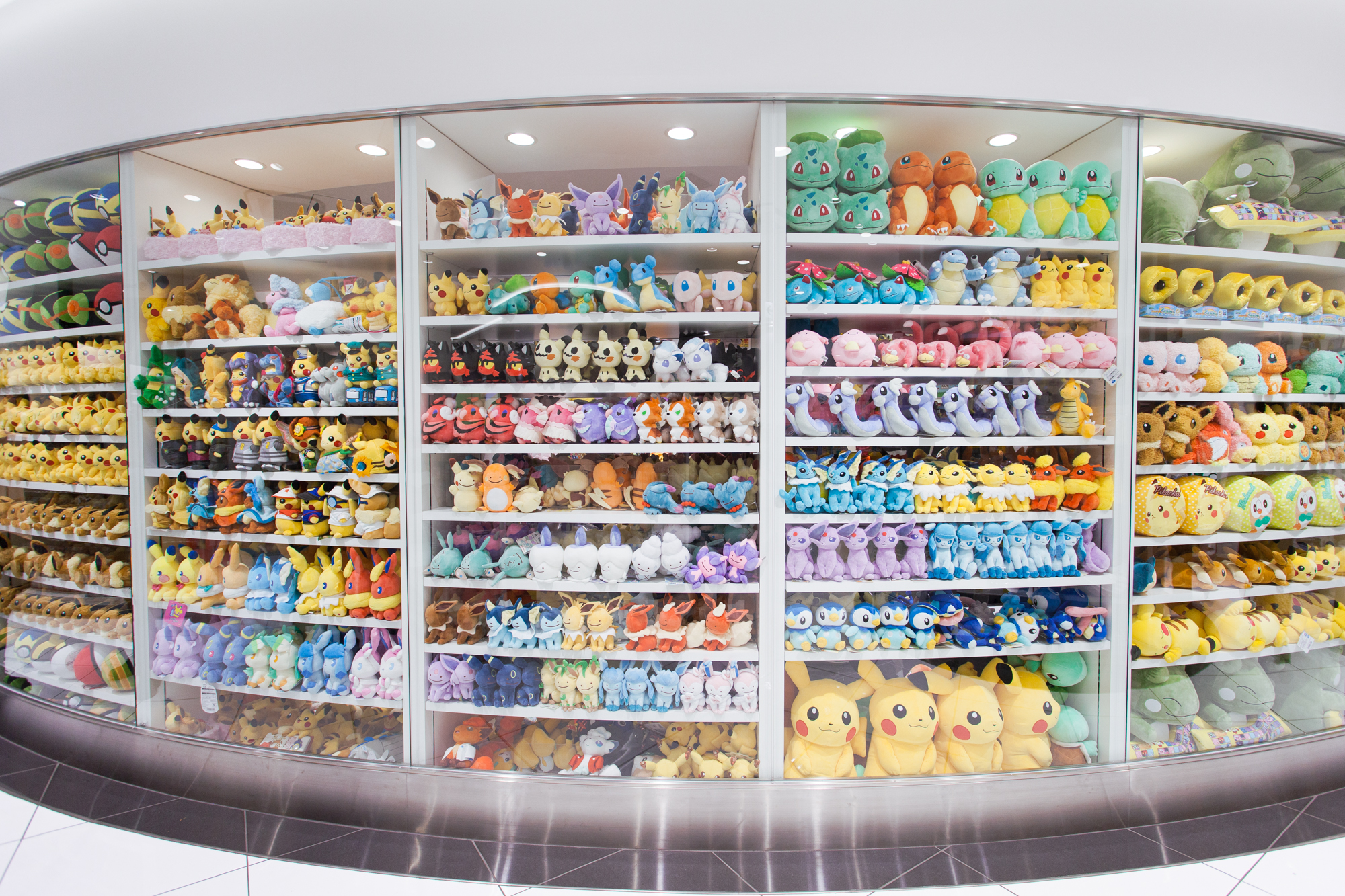 Pokemon Center Tokyo DX and Pokemon Café