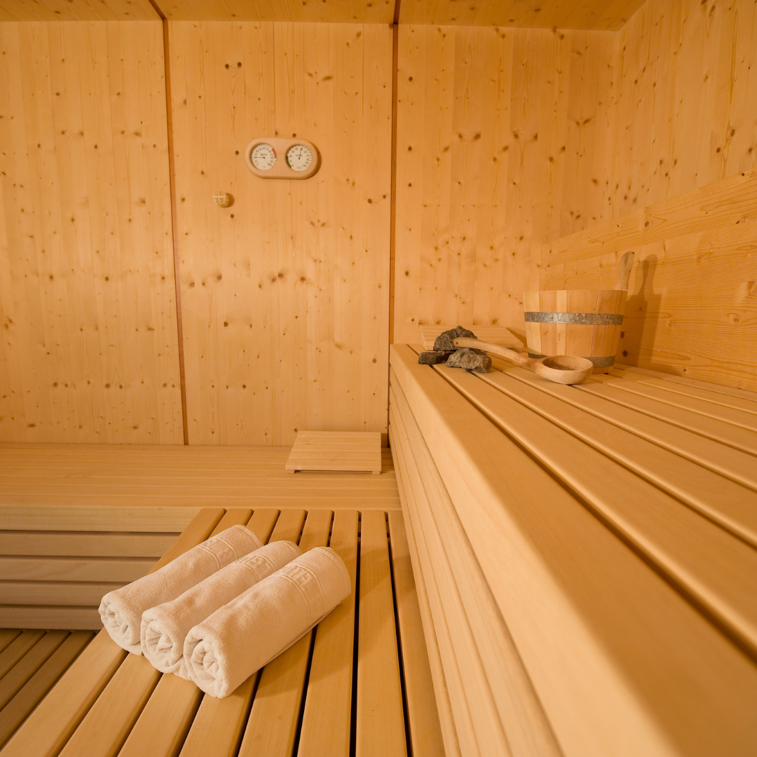 Image of different wood for outdoor saunas.