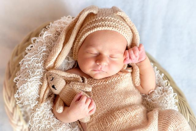 Nawet noworodki mogą mieć objawy niedoczynności tarczycy