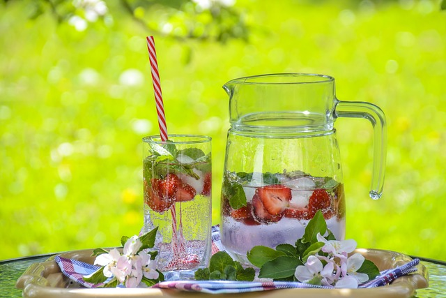 strawberry drink, fruit tea, ice tea