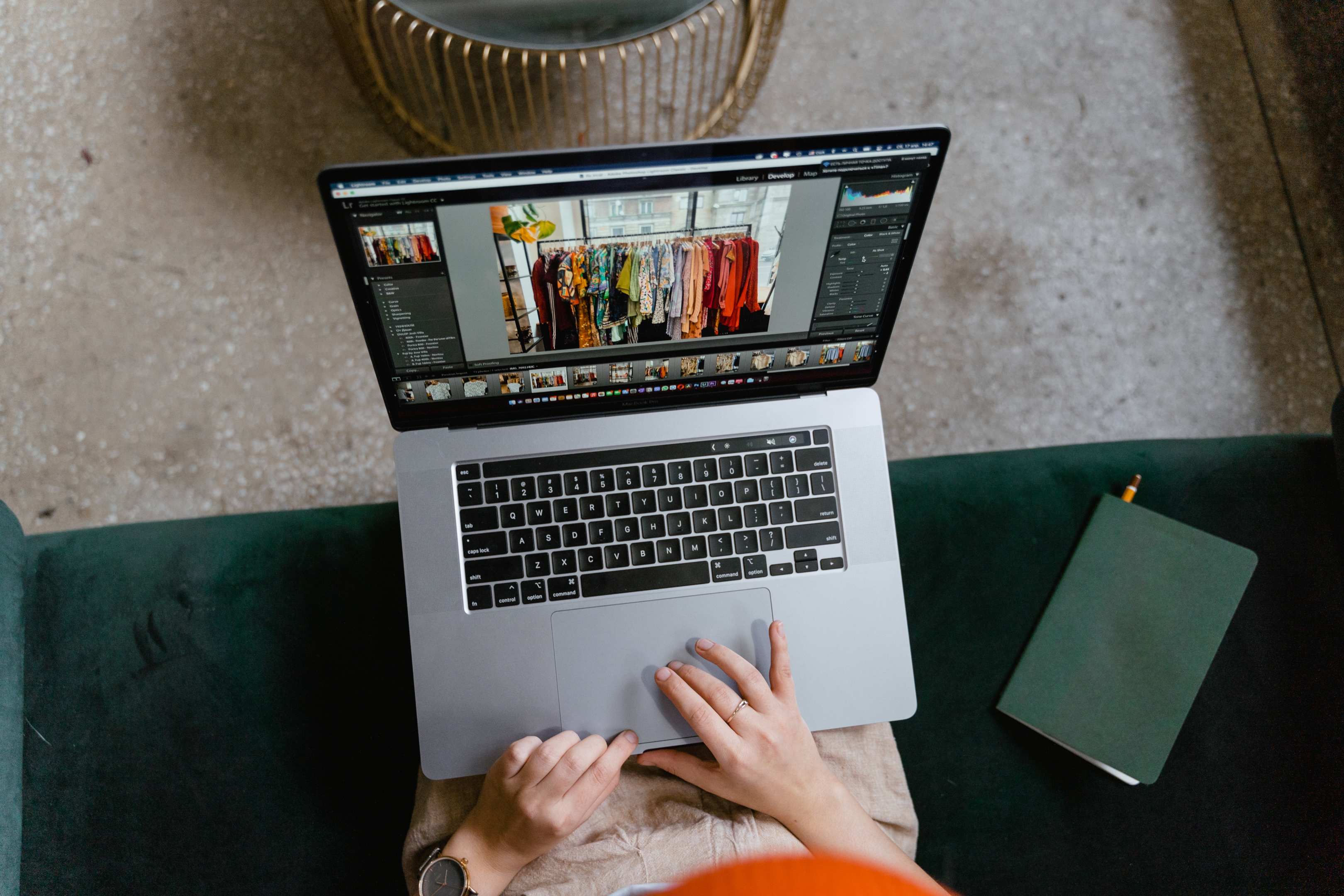 A laptop's screen quality and size greatly affect artists' work | Photo by MART Production from Pexels