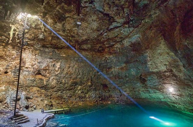 Cenote Toh. (Photo Credit: Sandra Salvado)