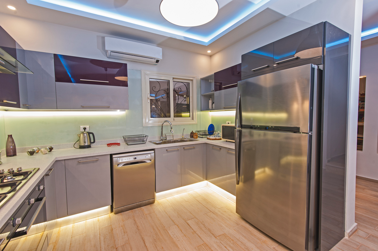 Cabinet Lighting - The Complete Guide to Designing a Modern Kitchen