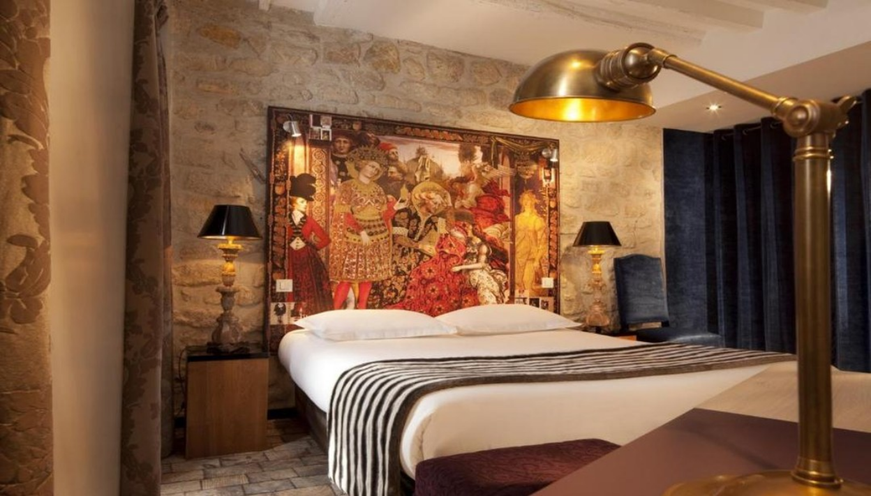 luxury hotels near notre dame cathedral in 5th arrondissement