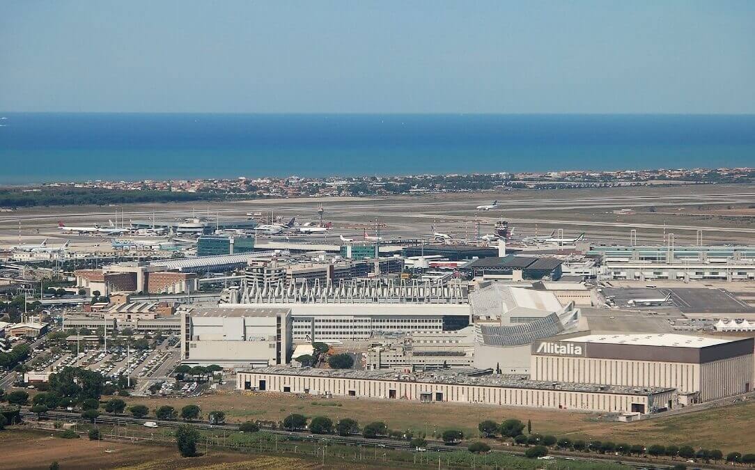 로마 피우미치노 공항 전경 