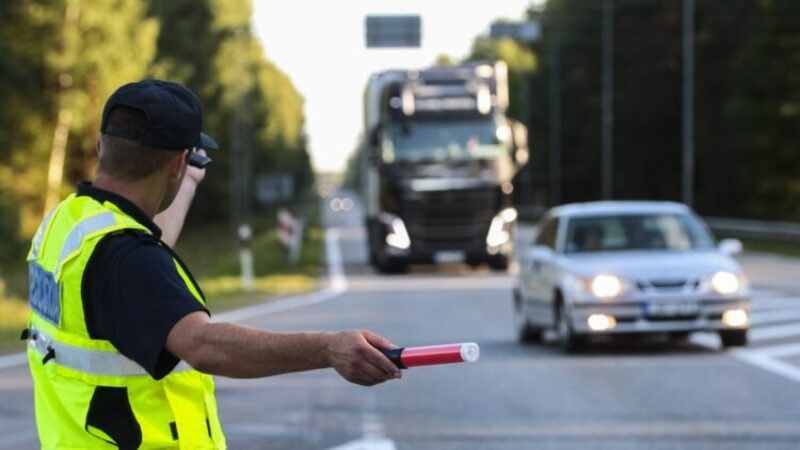 LED headlight regulations are essential for oncoming drivers' safety