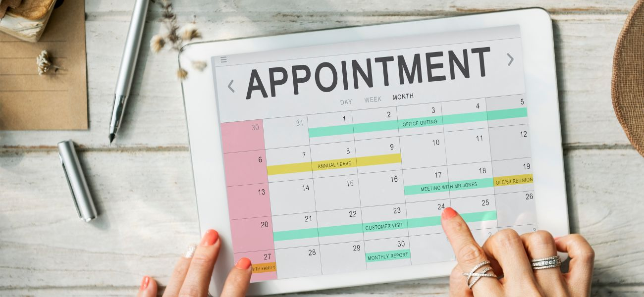 automated appointment scheduling / free dates
