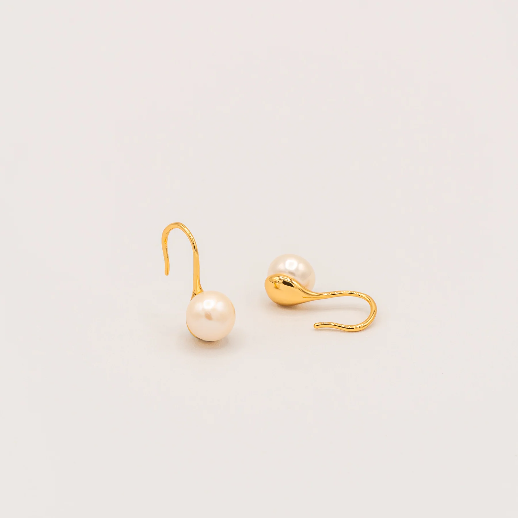 Teardrop Pearl Earrings Product by Jessica Wang