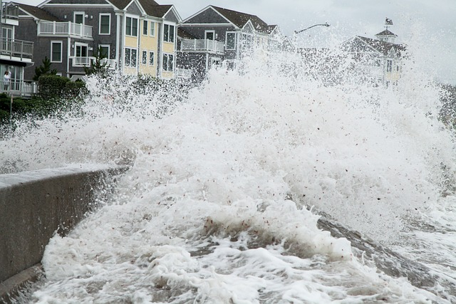 storm surge, breech, hurricane