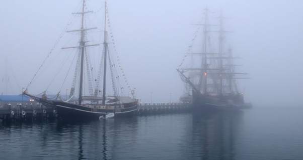 Vessels, crew, fog