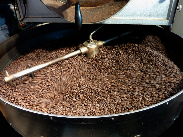 Coffee roasting machine cooling tray