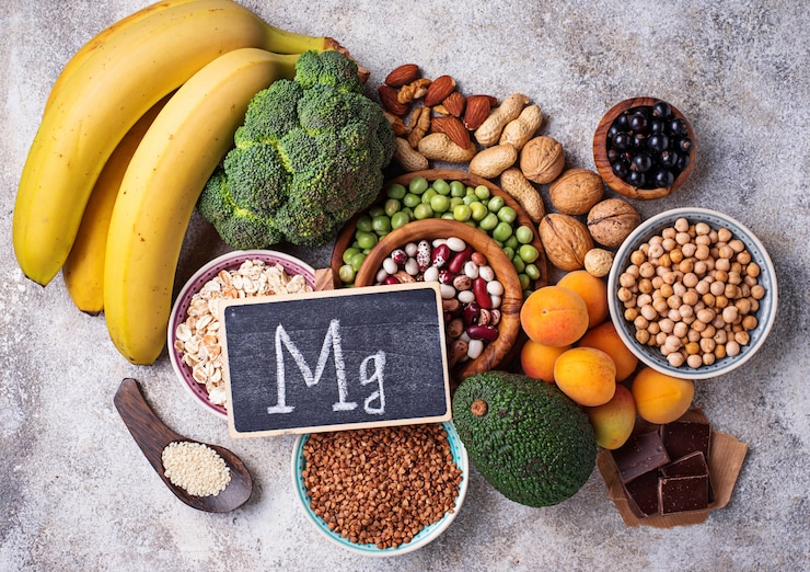  Having an adequate daily magnesium intake can help to maintain healthy muscle and nerve function.