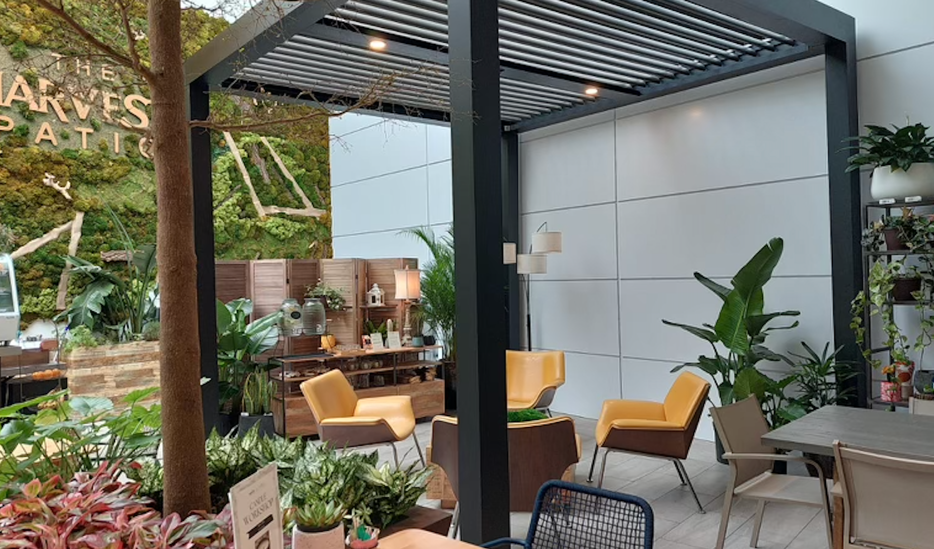 Cabana X StruXure's free standing pergola transformed into a relaxation oasis