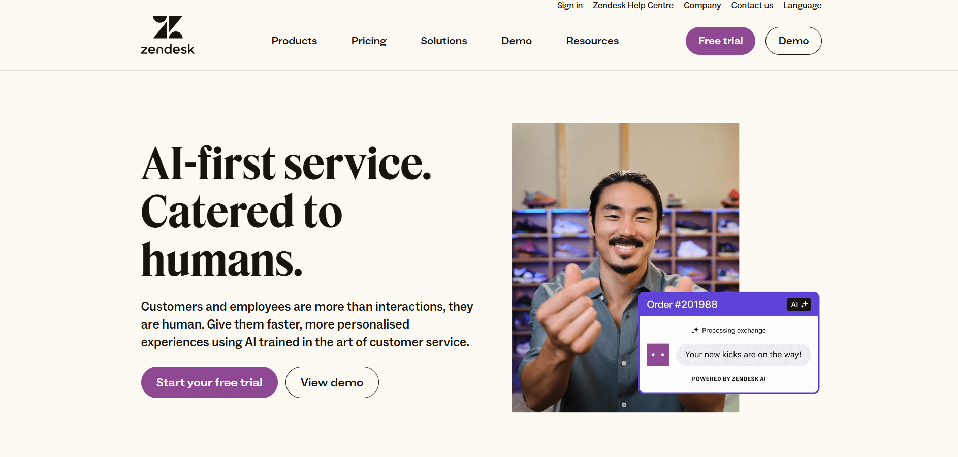 Top-Zendesk-Alternatives-in-2025—Pricing,-Pros,-Cons,-Features