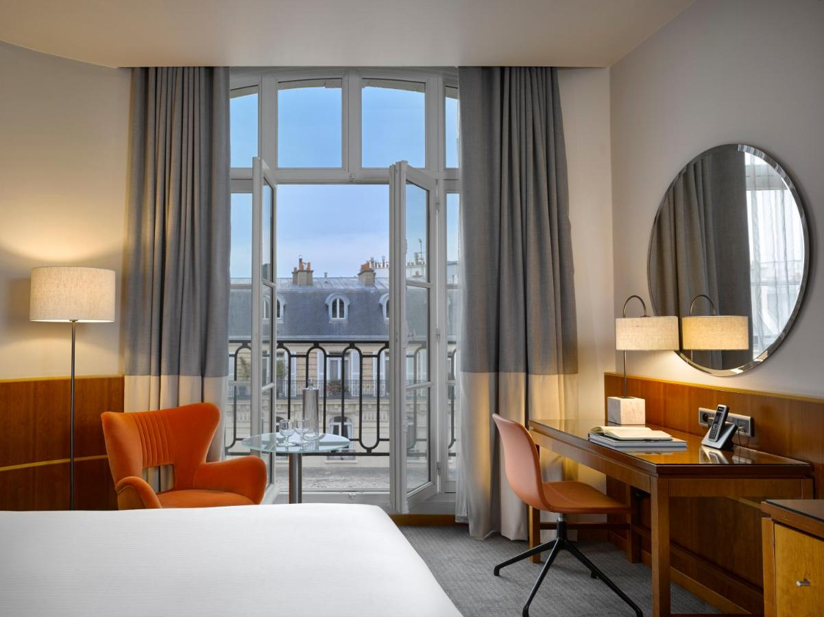 4 star hotel in 7th arrondissement in central paris 
