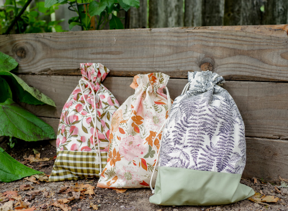Right materials for drawstring bags - corporate gifts - business gift 