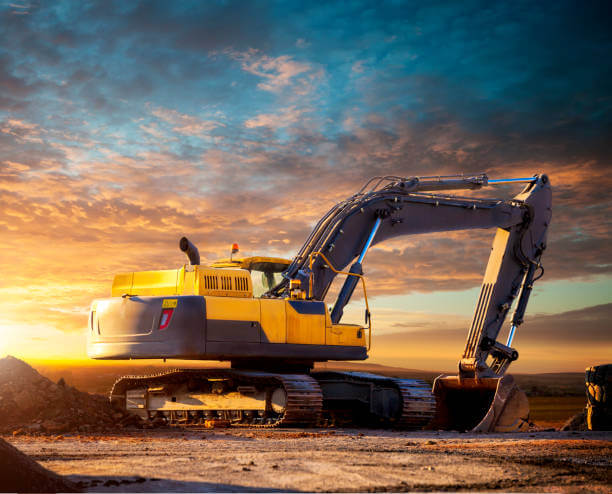 Track excavators when equipped with right attachments can do job time and cost effectively, one must consider job requiremnents while choosing tracked excavator.
