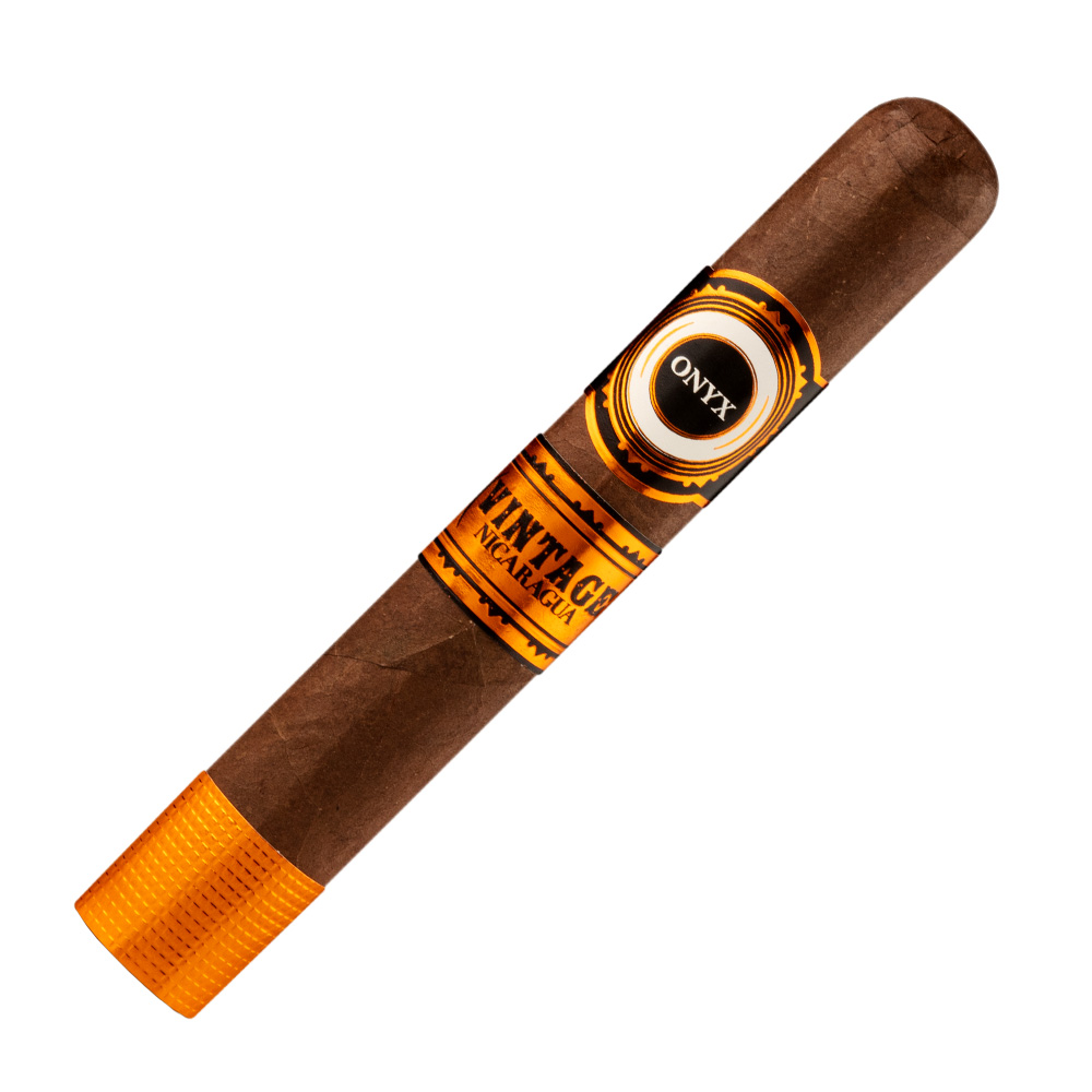 A picture of Onyx Vintage Nicaragua Magnum 60 cigars, a top-notch construction Nicaraguan puro with a complex flavor profile