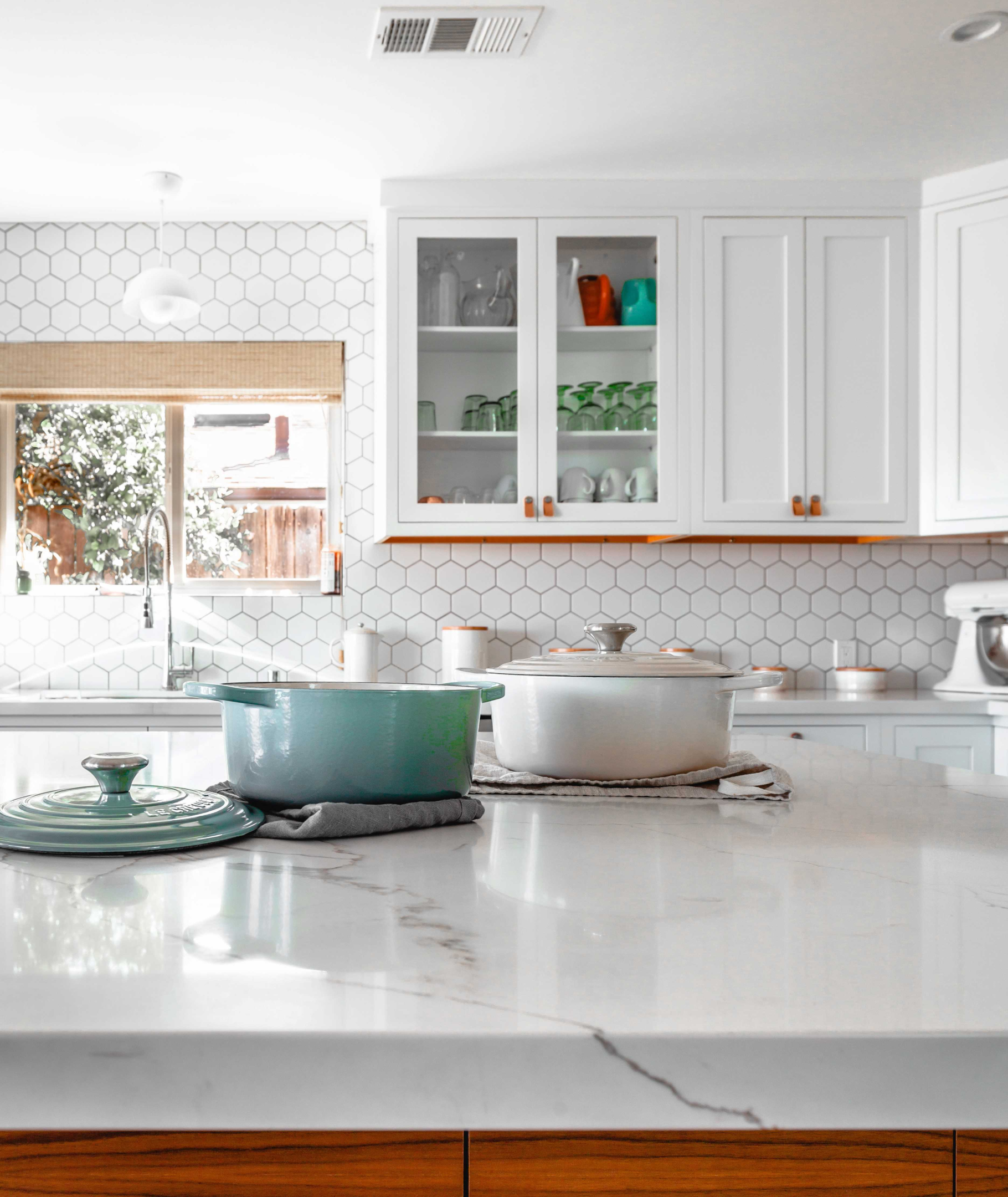 how thick are countertops