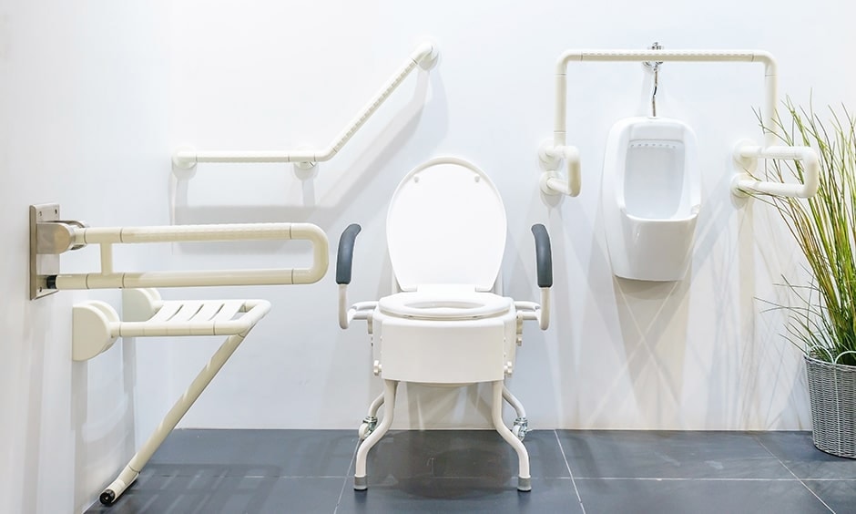 Integrating Toilet Rails into a Senior-Friendly Bathroom Design