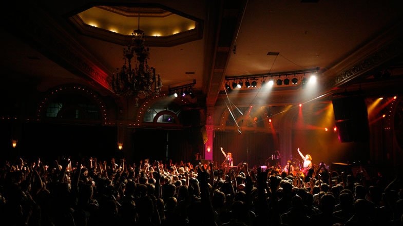 date ideas: Crystal Ballroom portland oregon
