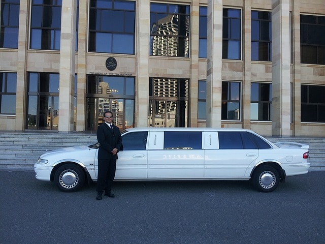 Stretch limo service