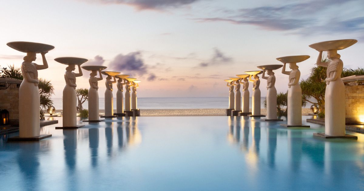 swimming pool at the mulia, private pool