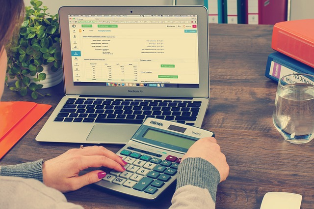 bookkeeping, accounting, taxes, cash flow from financing, current cash flow, cash flow calculator