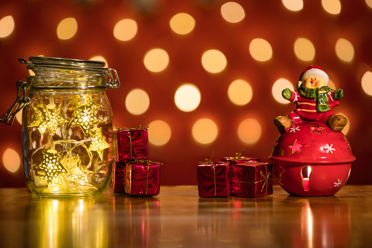 Mason jars filled with fairy lights, creating a warm ambiance.