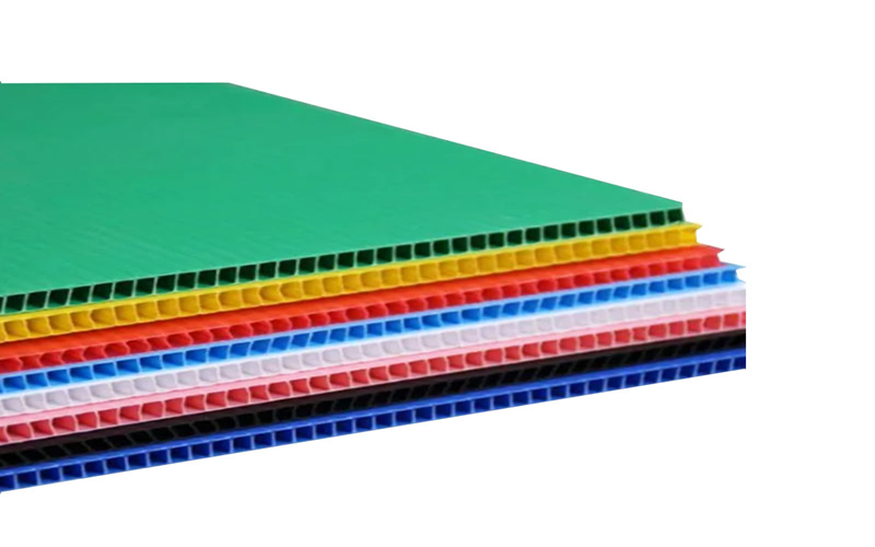 Corrugated Plastic Sheet