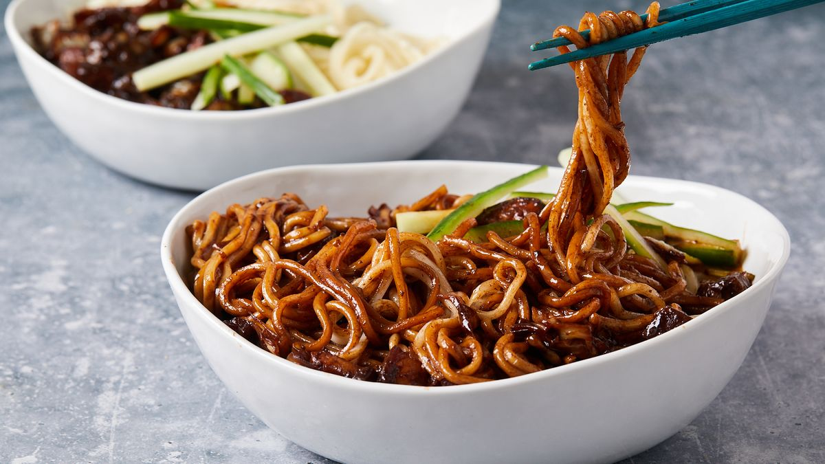 What is Jajangmyeon?