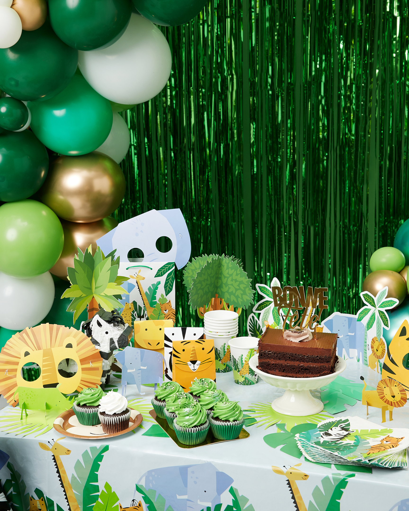 Safari Animal Themed Birthday Party Idea
