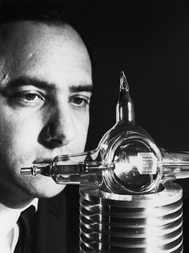  Theodore Maiman uses a synthetic-ruby crystal to create the first laser.