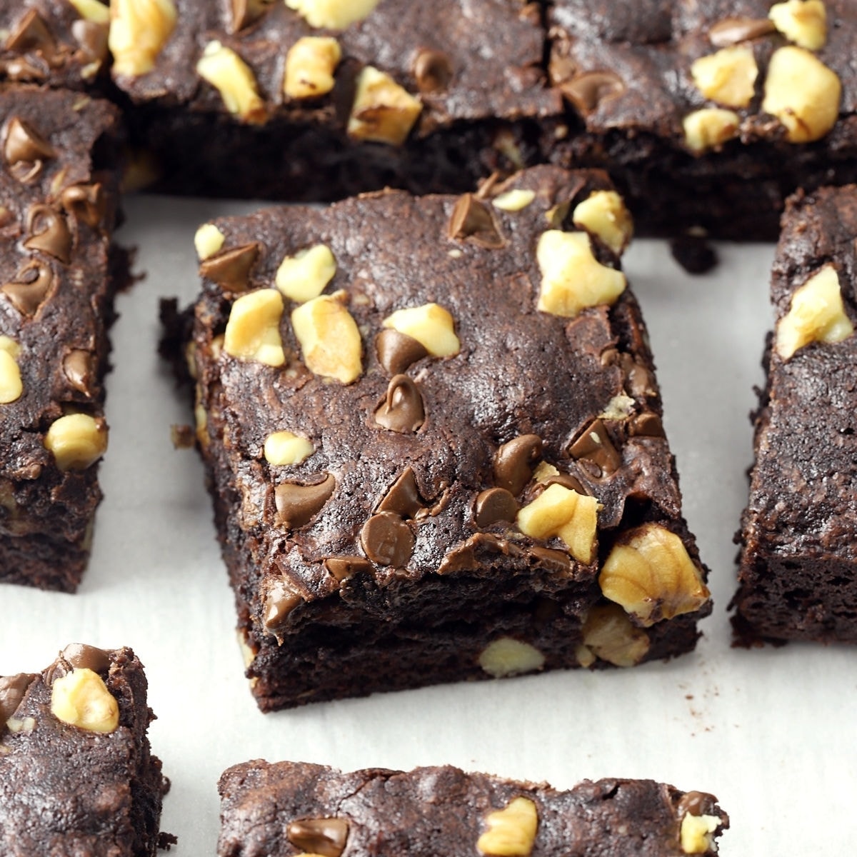 Dark Chocolate Walnut Brownies 