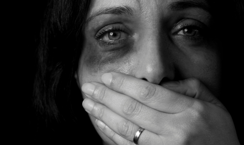 A woman suffering from a abusive partner