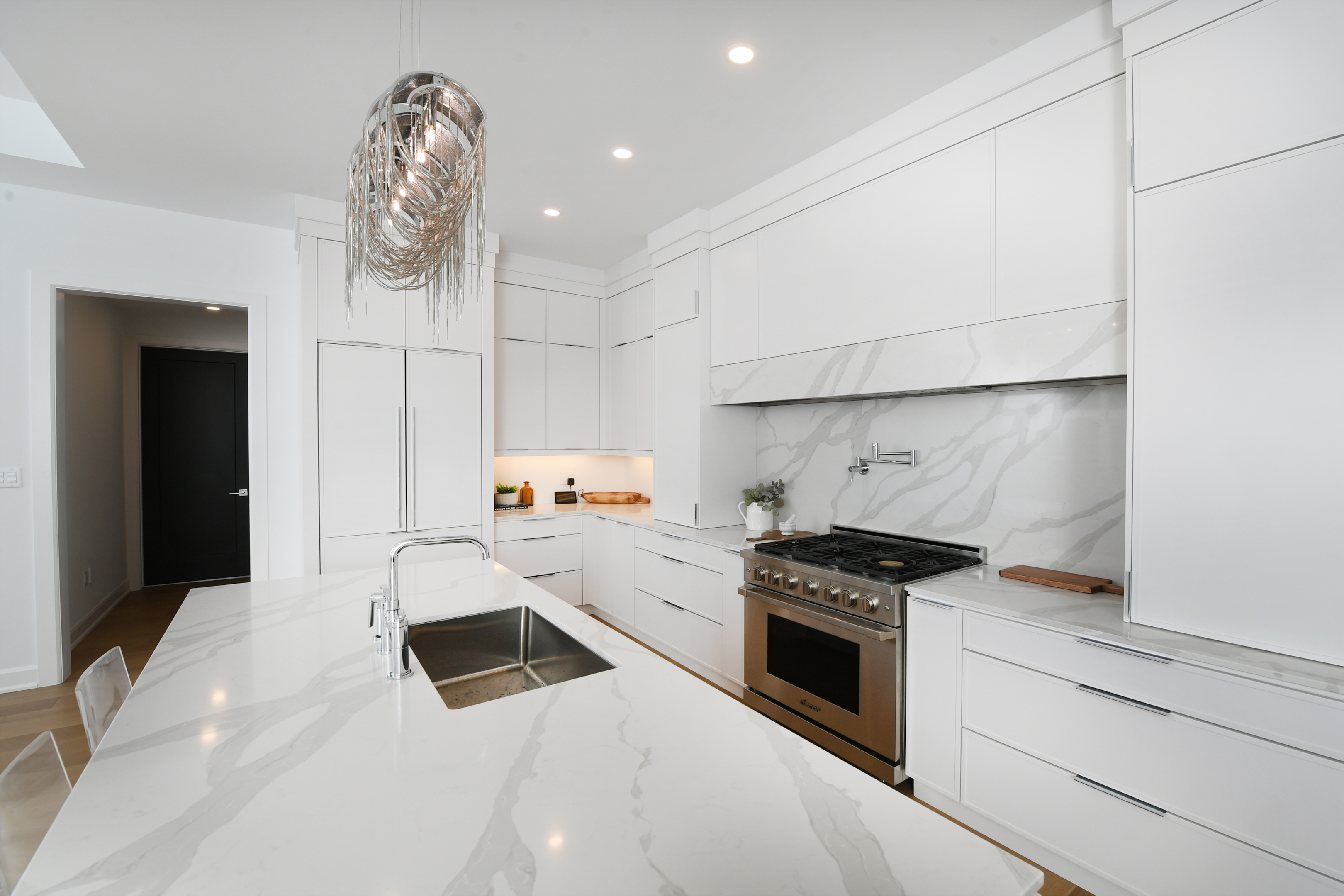 white minimal kitchen