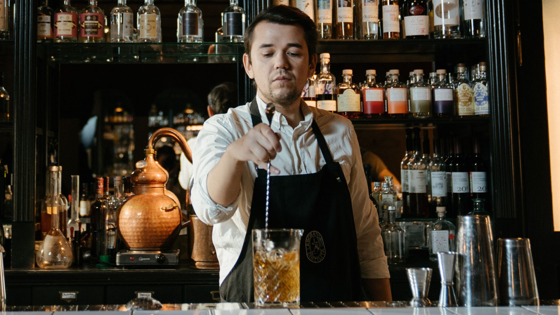 Why Mobile Bar Hire Is Perfect For Winter Events? -