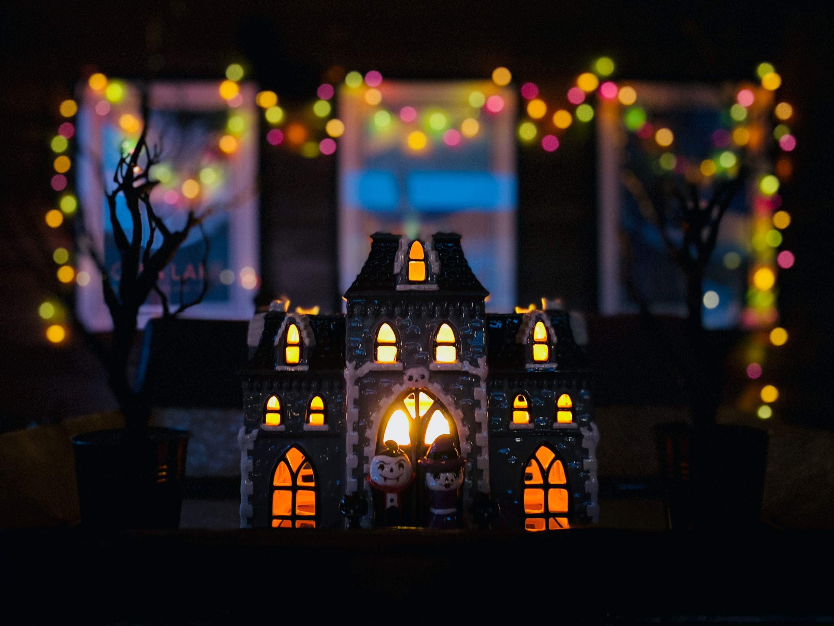 decoration for halloween, always consider the outside of your home