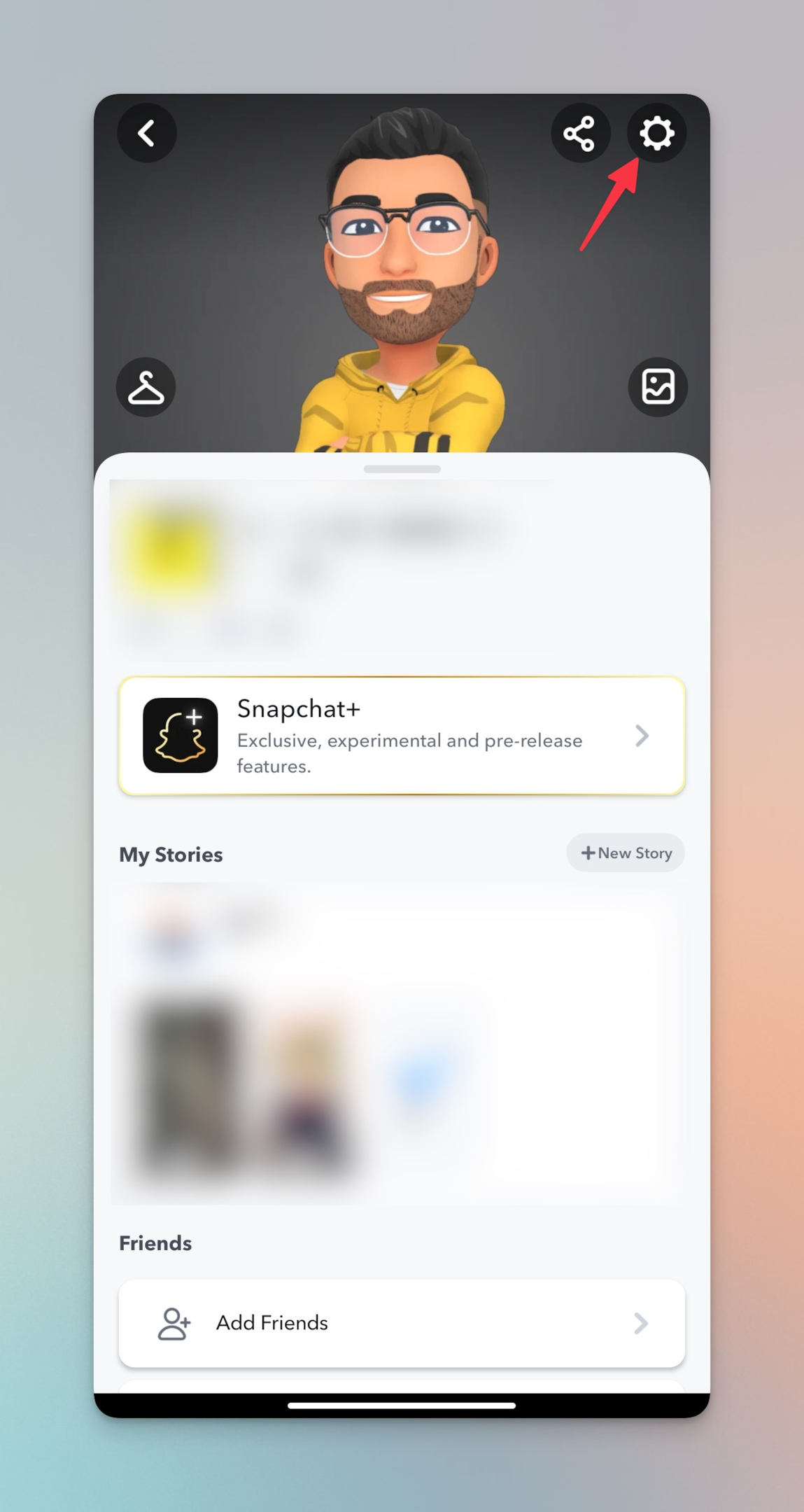 Remote.tools pointing to the gear icon on Snapchat profile page of the person owning the Snapchat account