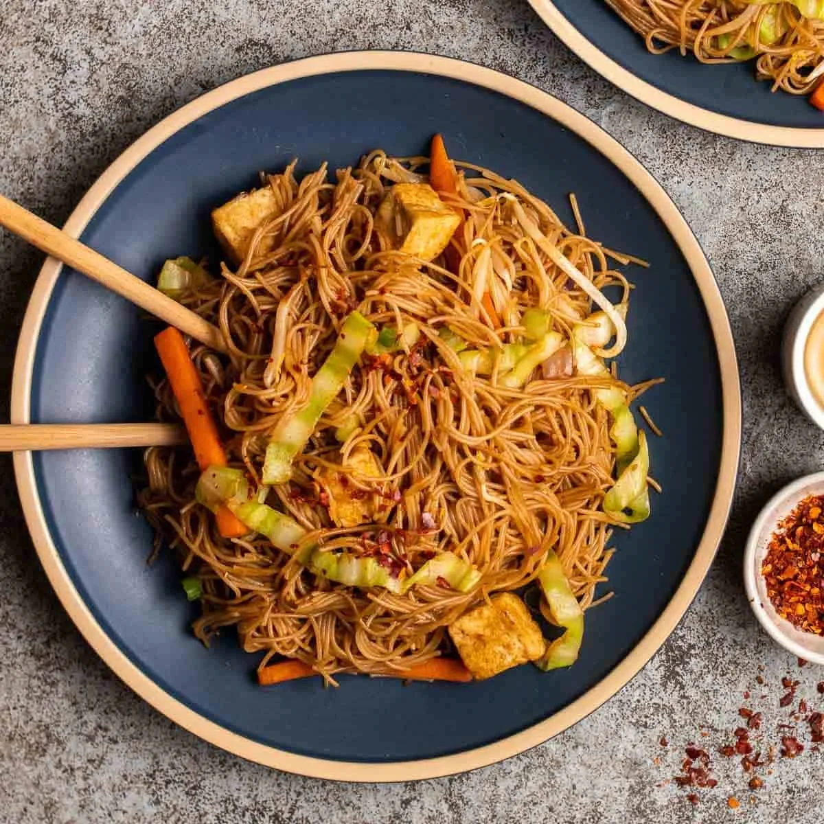 Stir-fry Rice Vermicelli Noodles