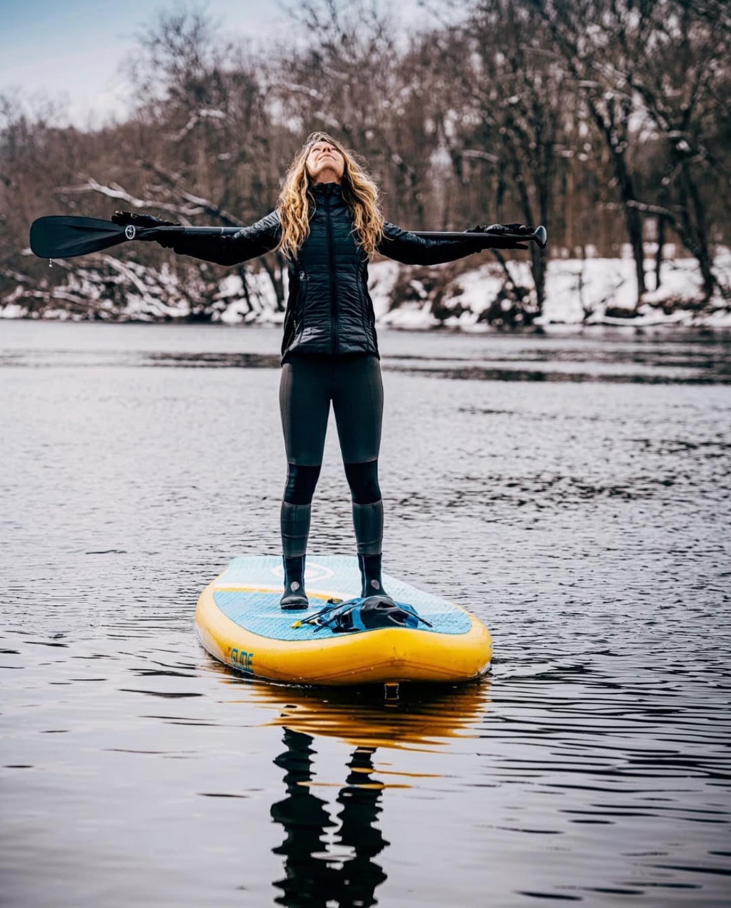 inflatable paddle board in winter