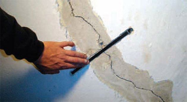 Pool cracks and structural damage