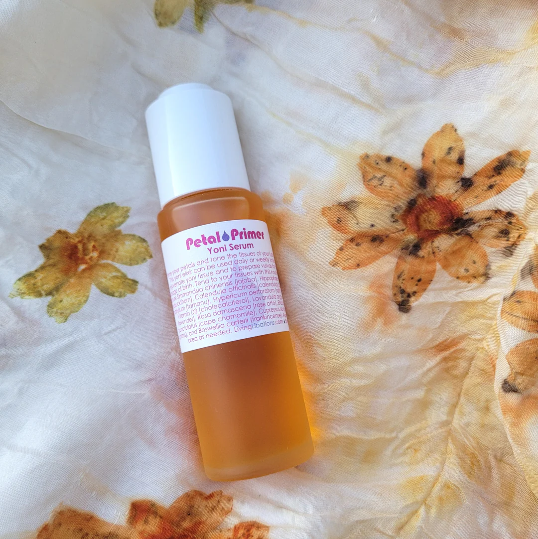 oil for sexual discomfort with subtle heating sensations