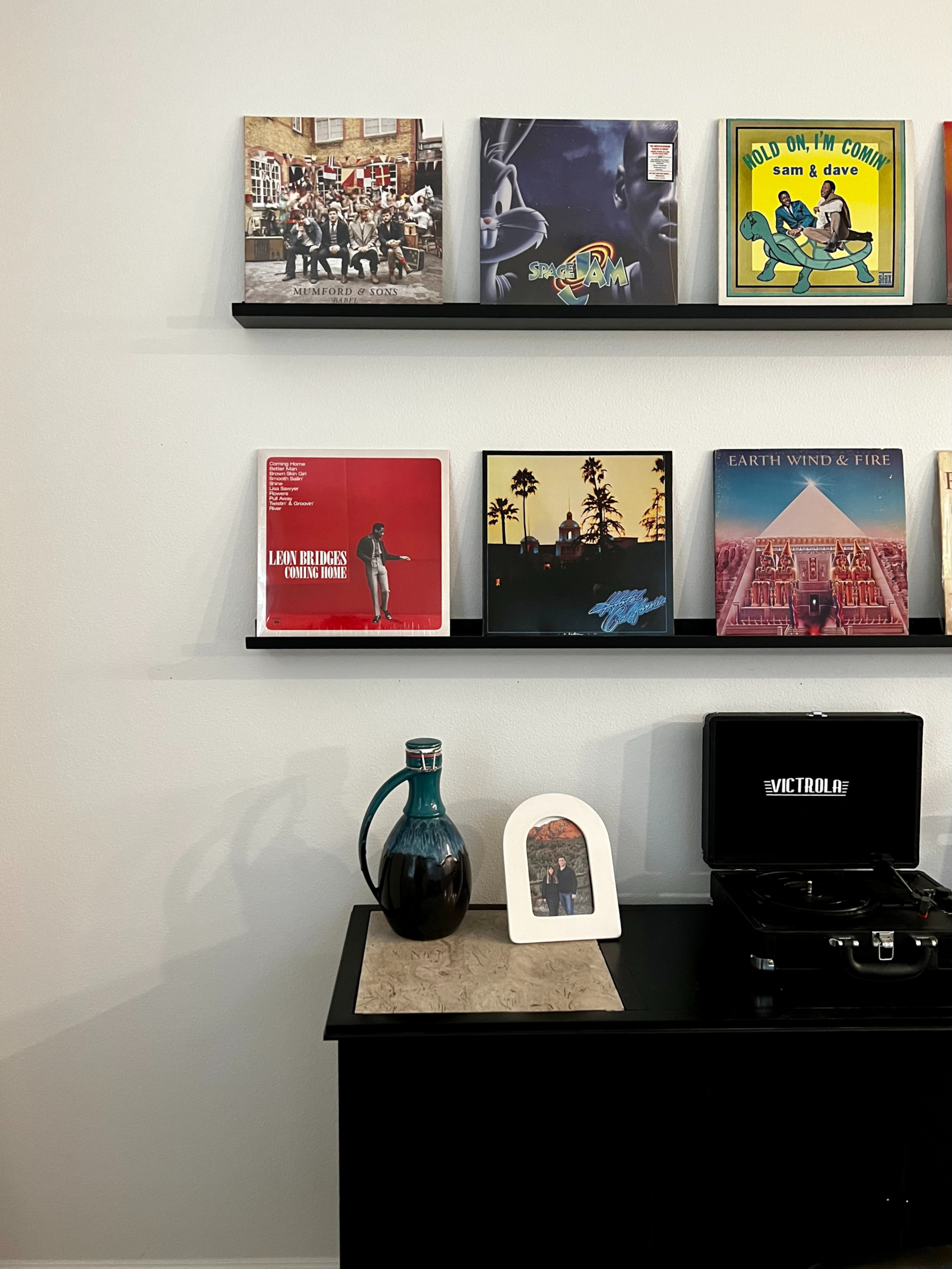 vinyl records, display, shelf