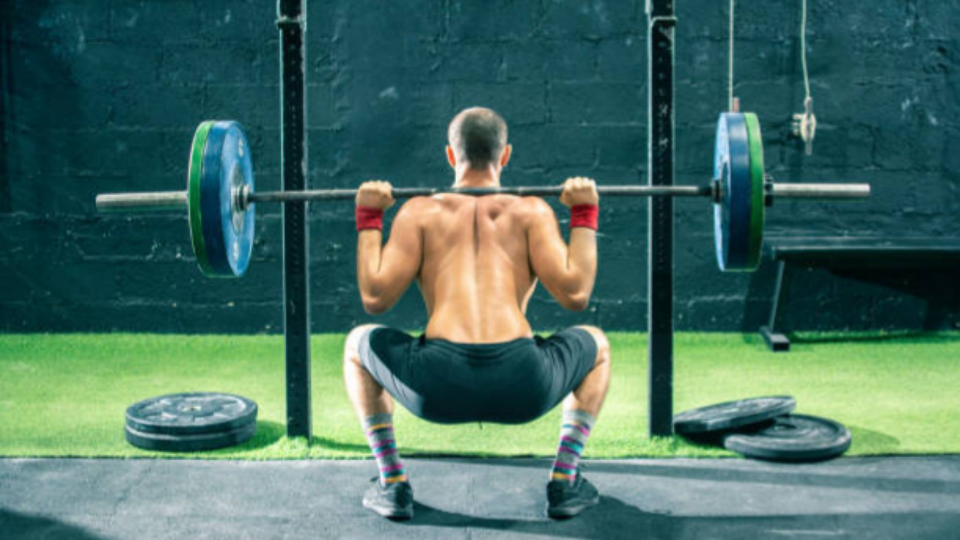 compound exercises, knees bent, sets and reps