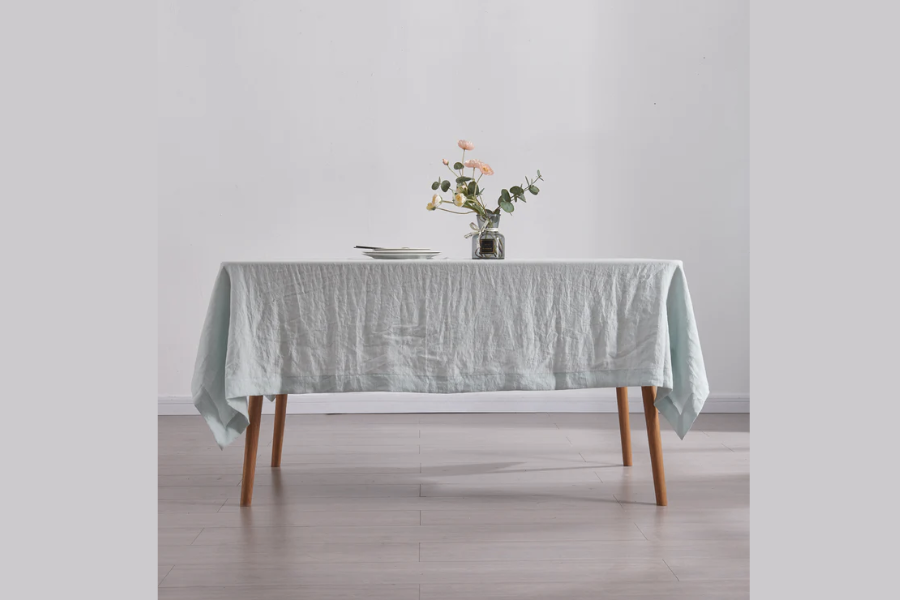 Buy the Best Tablecloths Online in SG August, 2024